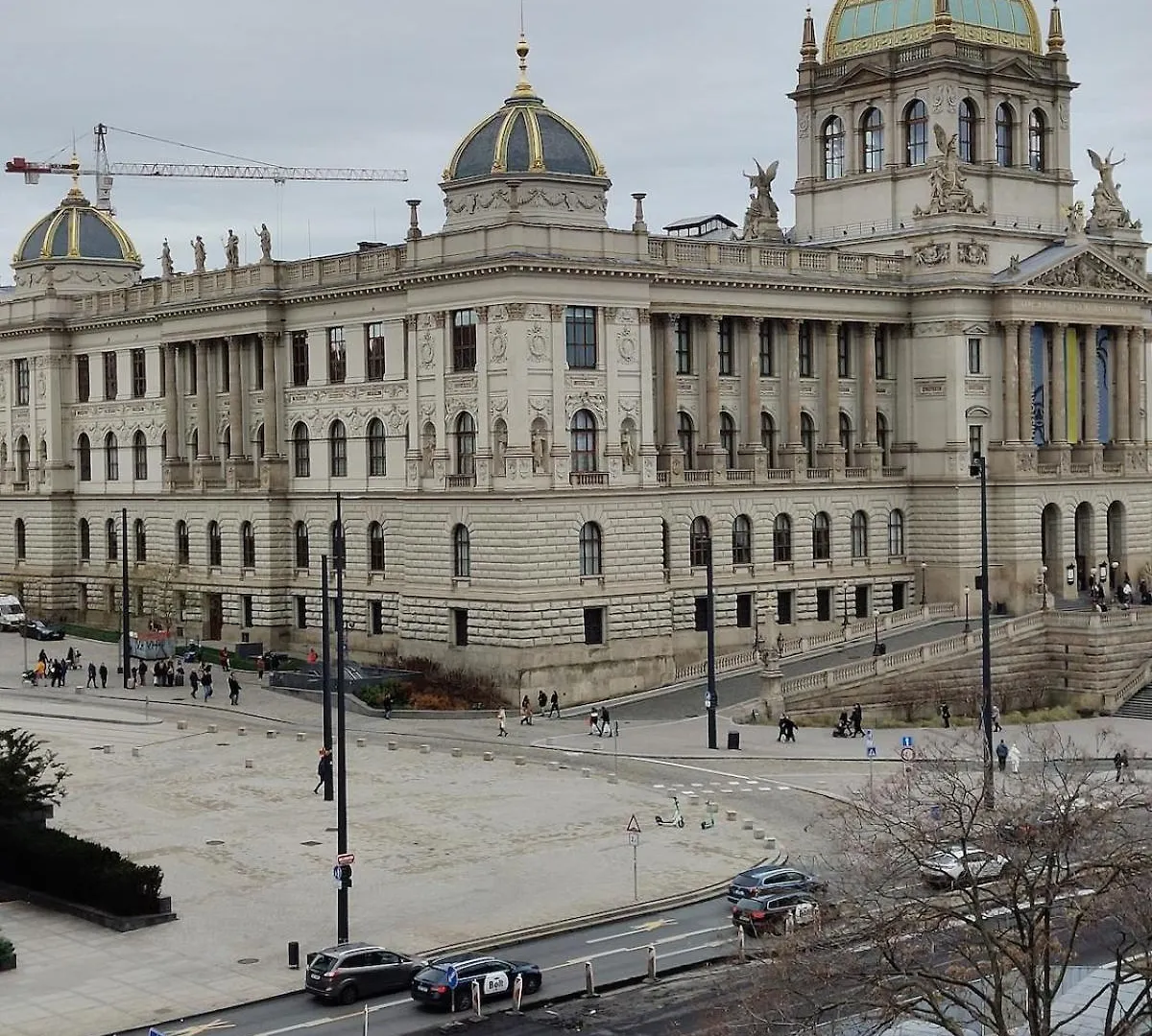 Luxury Apartment With Great View Prag